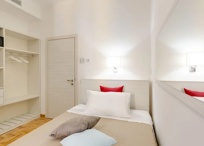 בית הארחה Dolce Luxury 4*