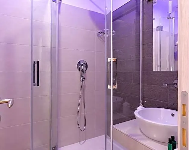 Dolce Luxury 4*