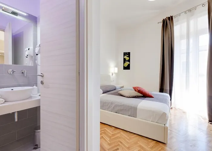 Dolce Luxury בית הארחה 4*