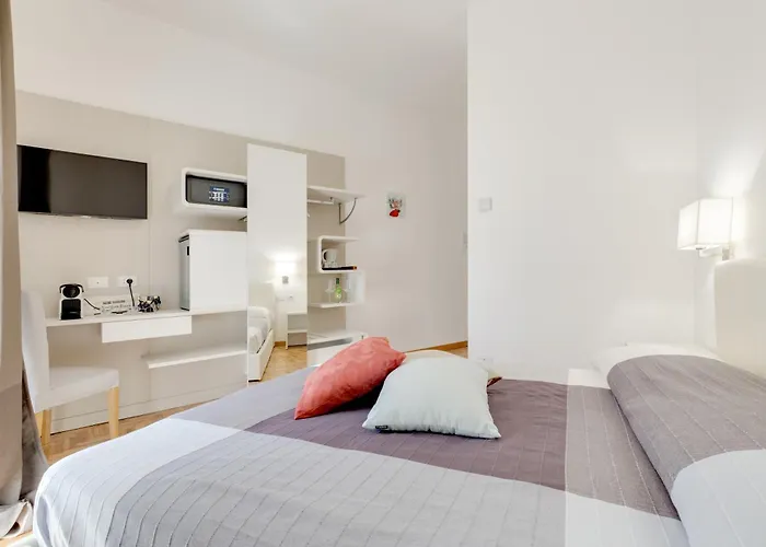 בית הארחה Dolce Luxury 4*